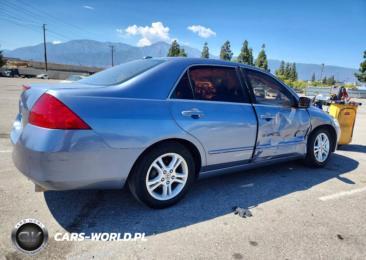 2007 Honda Accord Ex VIN:1HGCM56817A083813 - 3