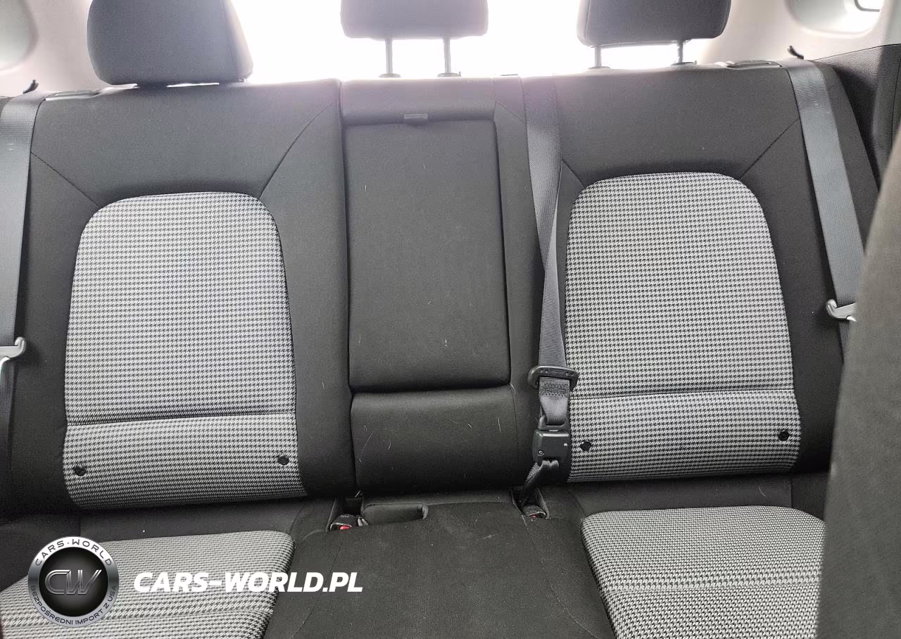 2020 Hyundai Kona Se VIN:KM8K12AA3LU554442 - 10