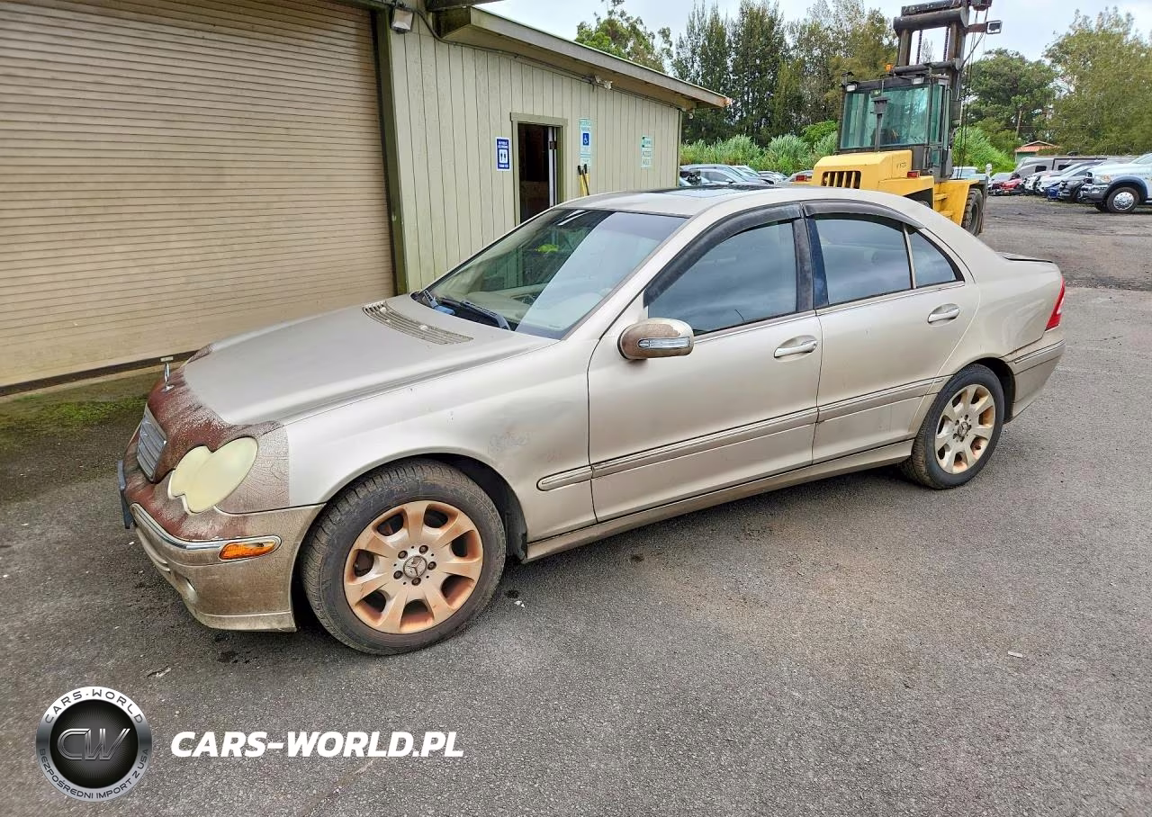 2005 Mercedes-Benz C 240 4Matic
