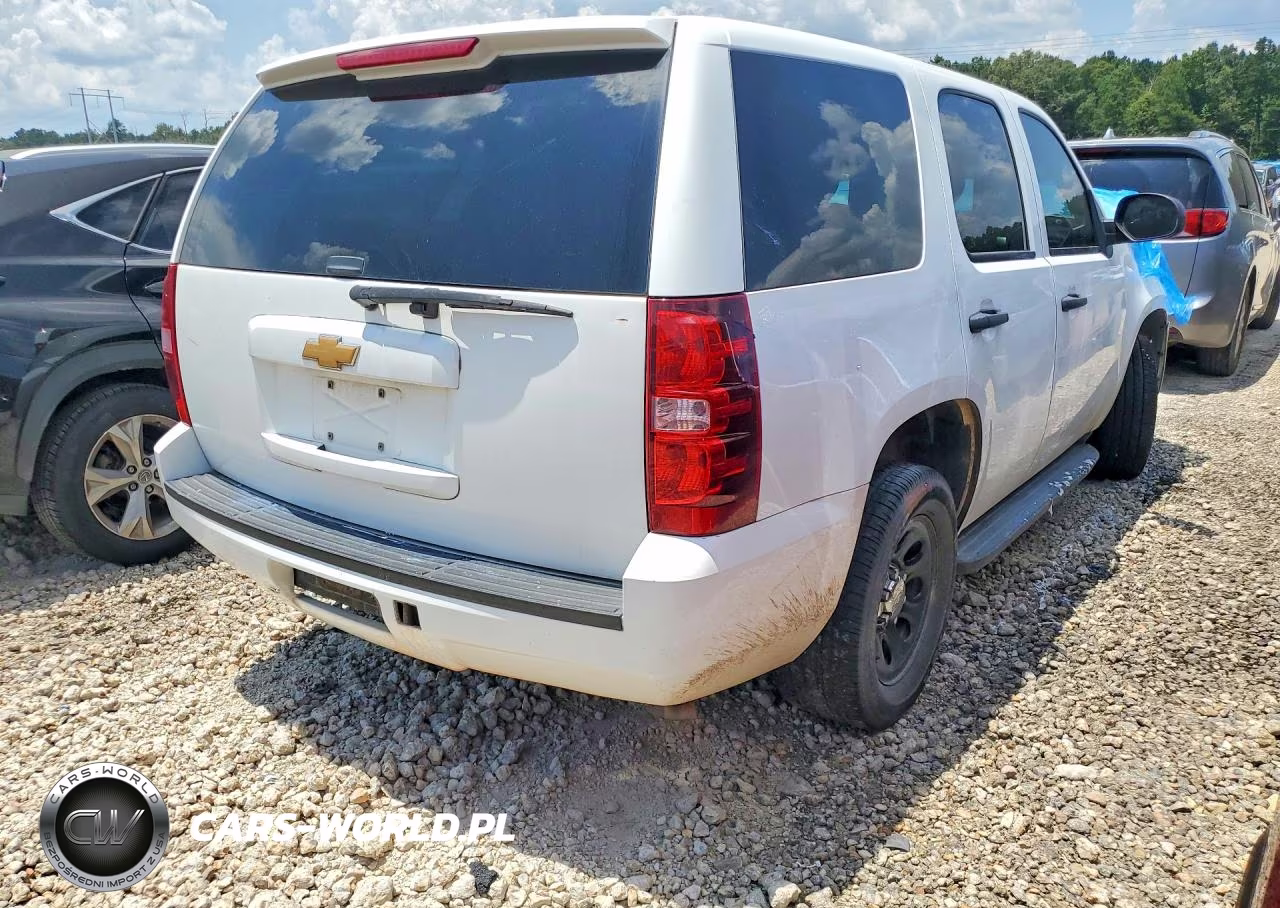 2014 Chevrolet Tahoe Police VIN:1GNLC2E08ER227648 - 3