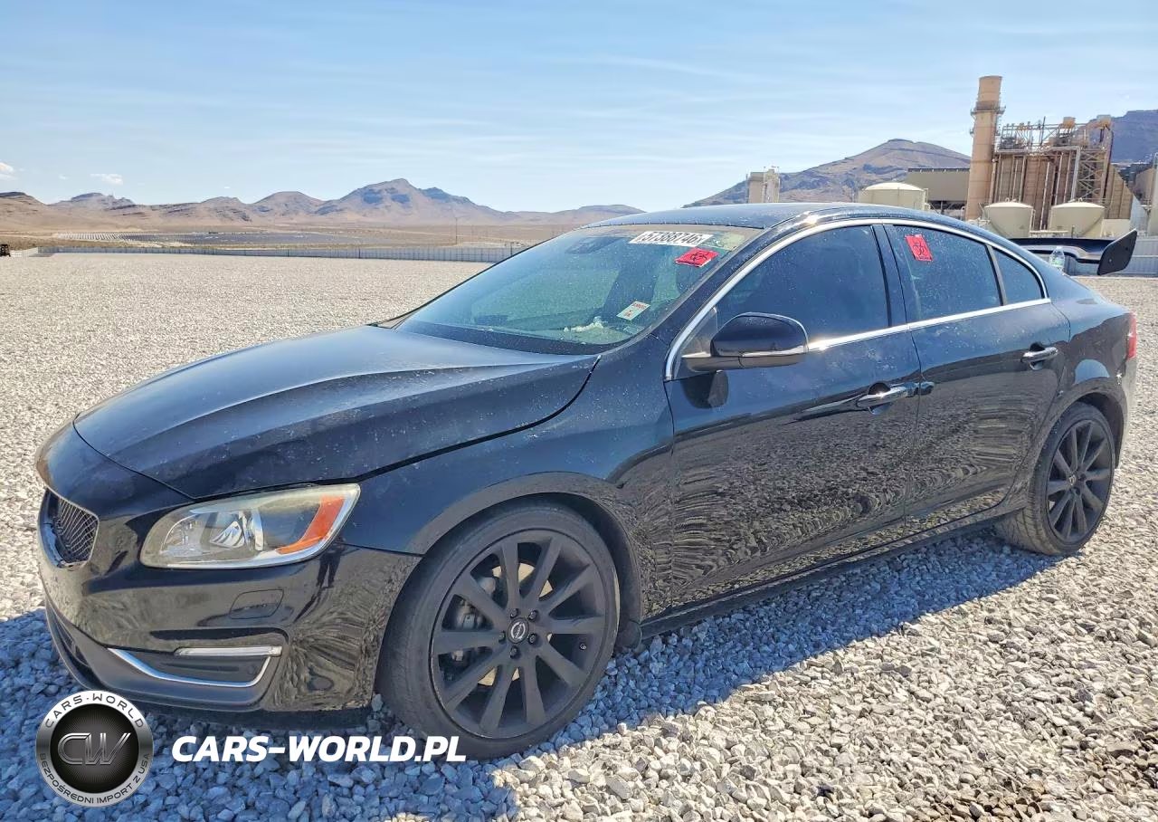 2015 Volvo S60 Platinum – zdjęcie 1 z 12