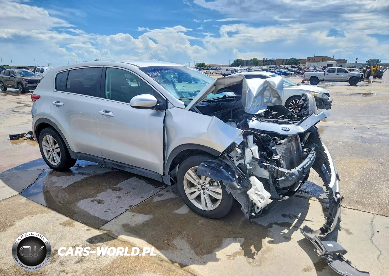 2018 Kia Sportage Lx VIN:KNDPM3AC5J7336023 - 4