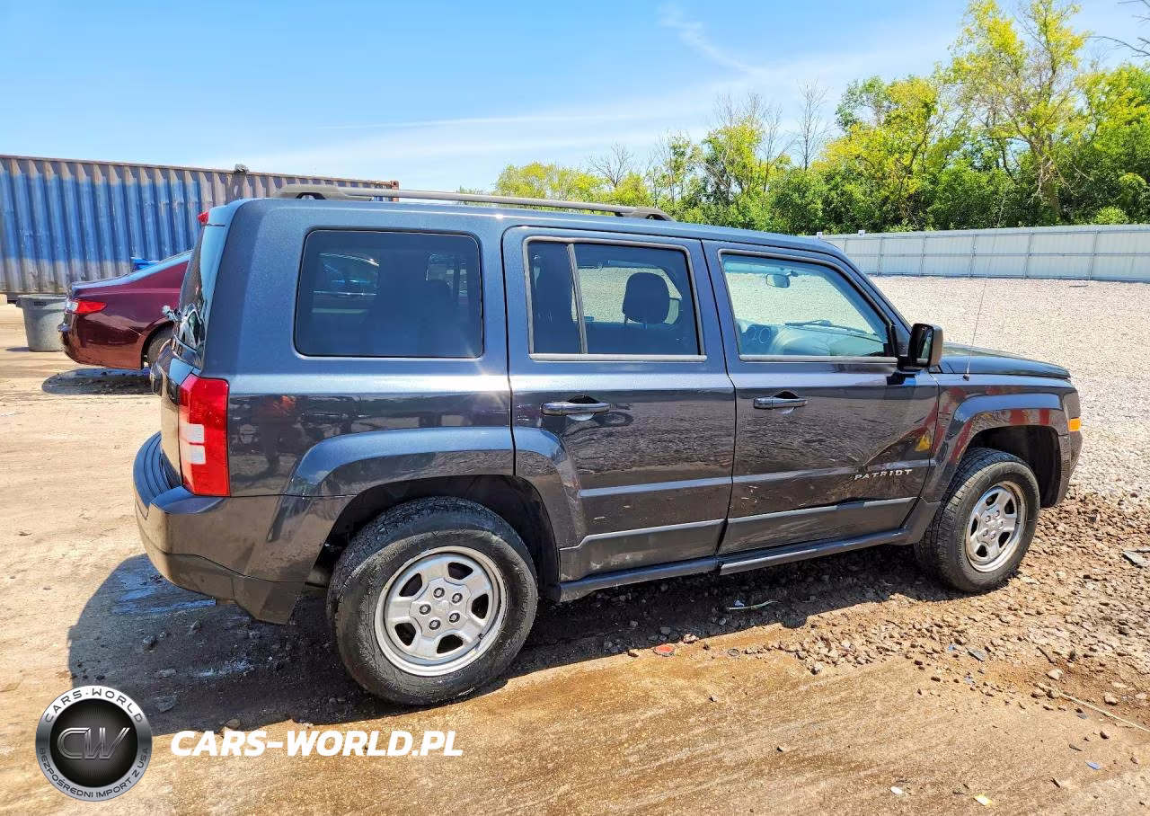 2015 Jeep Patriot Sport VIN:1C4NJPBA8FD185370 - 3