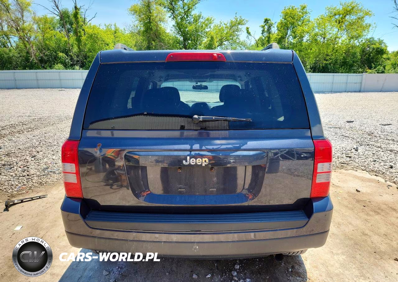 2015 Jeep Patriot Sport VIN:1C4NJPBA8FD185370 - 6