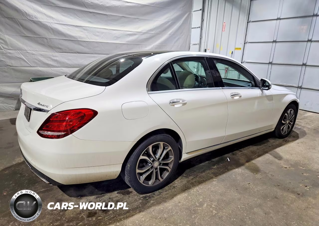 2016 Mercedes-Benz C 300 4Matic VIN:55SWF4KB2GU118172 - 3