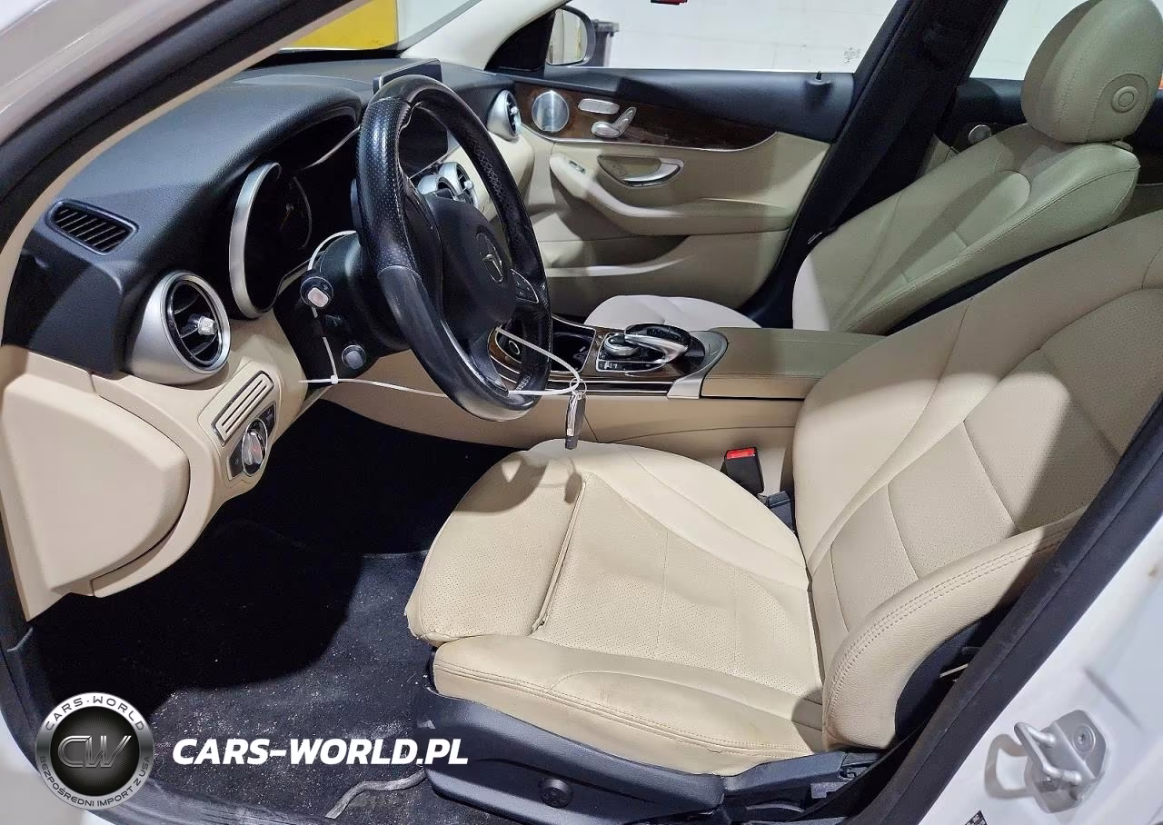 2016 Mercedes-Benz C 300 4Matic VIN:55SWF4KB2GU118172 - 7