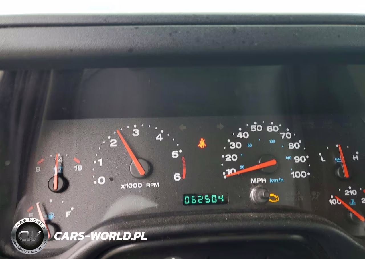 2004 Jeep Wrangler X VIN:1J4FA39S04P799928 - 9