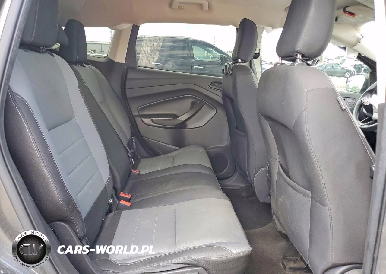 2018 Ford Escape S VIN:1FMCU0F7XJUB68689 - 11