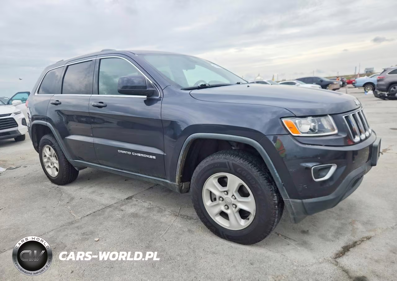 2014 Jeep Grand Cherokee Laredo VIN:1C4RJFAG2EC209751 - 4