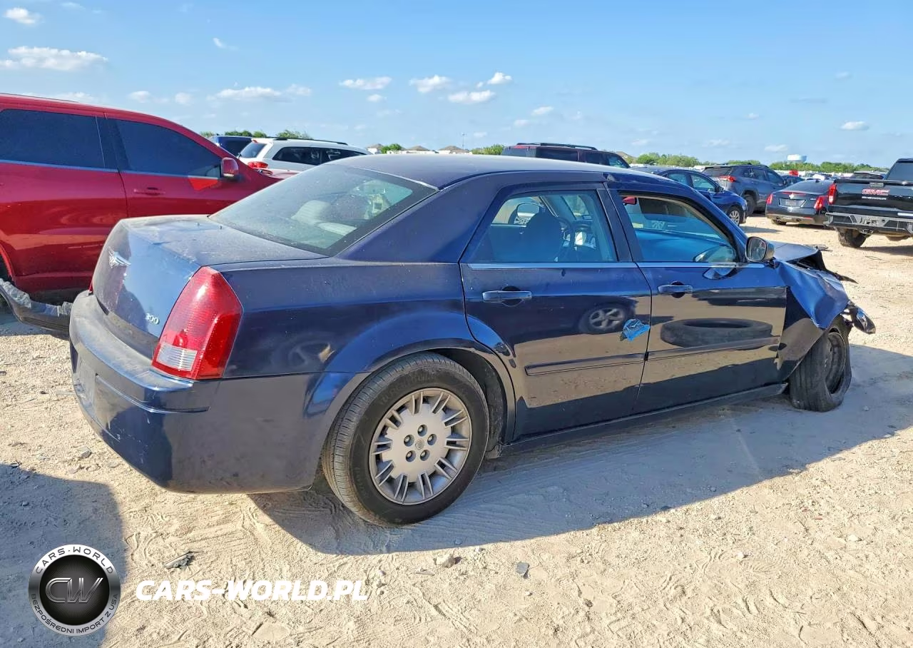 2005 Chrysler 300 VIN:2C3JA43R75H538477 - 3