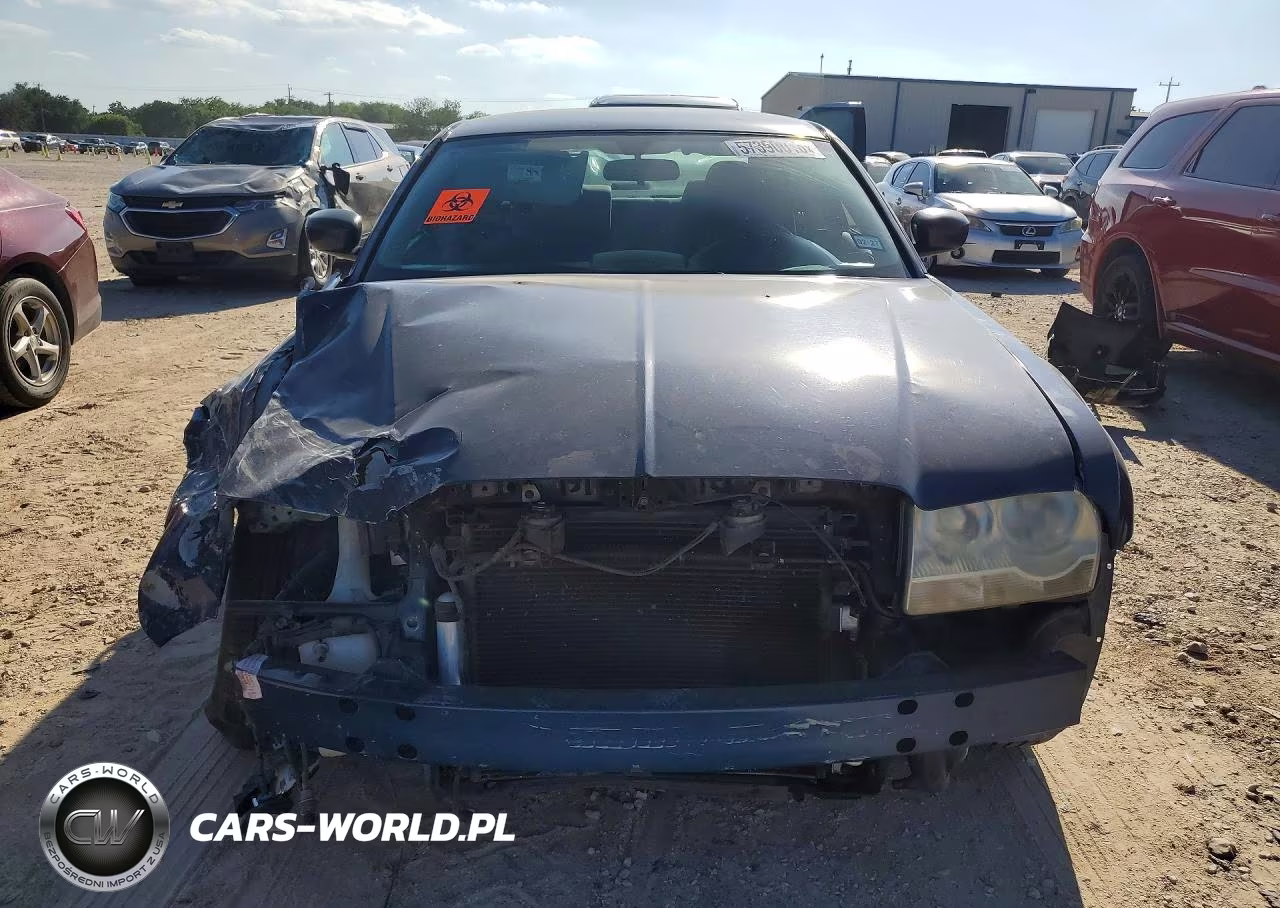 2005 Chrysler 300 VIN:2C3JA43R75H538477 - 5