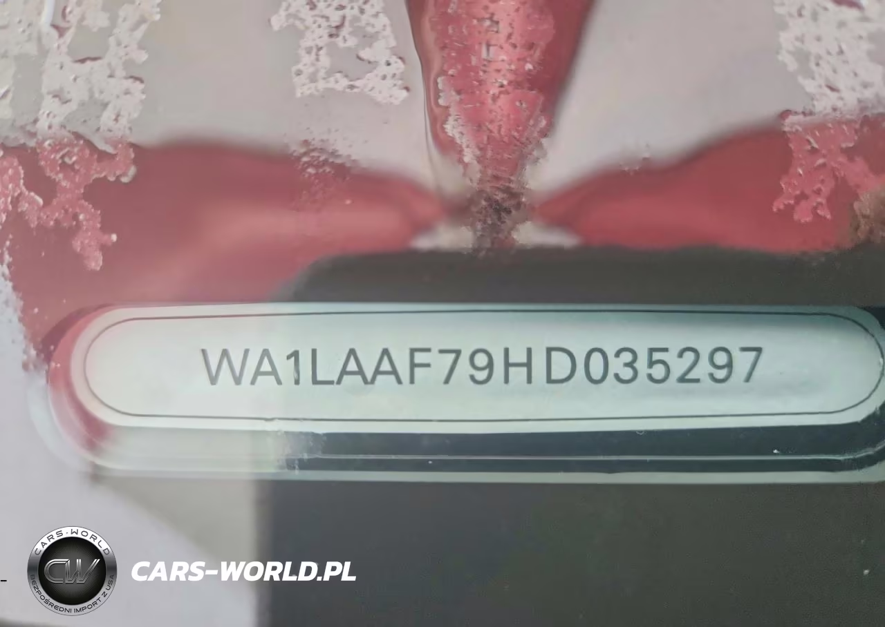 2017 Audi Q7 Premium Plus VIN:WA1LAAF79HD035297 - 14
