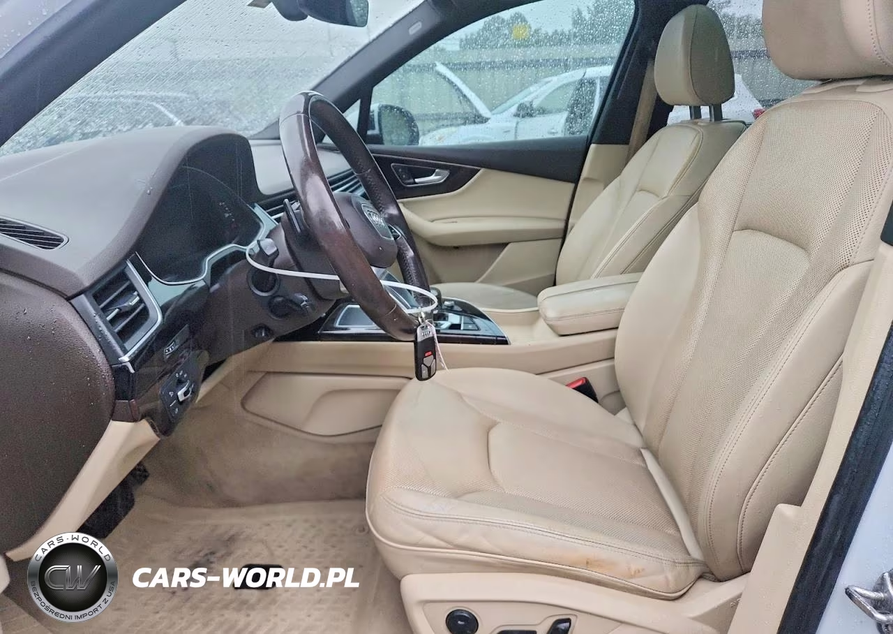 2017 Audi Q7 Premium Plus VIN:WA1LAAF79HD035297 - 7