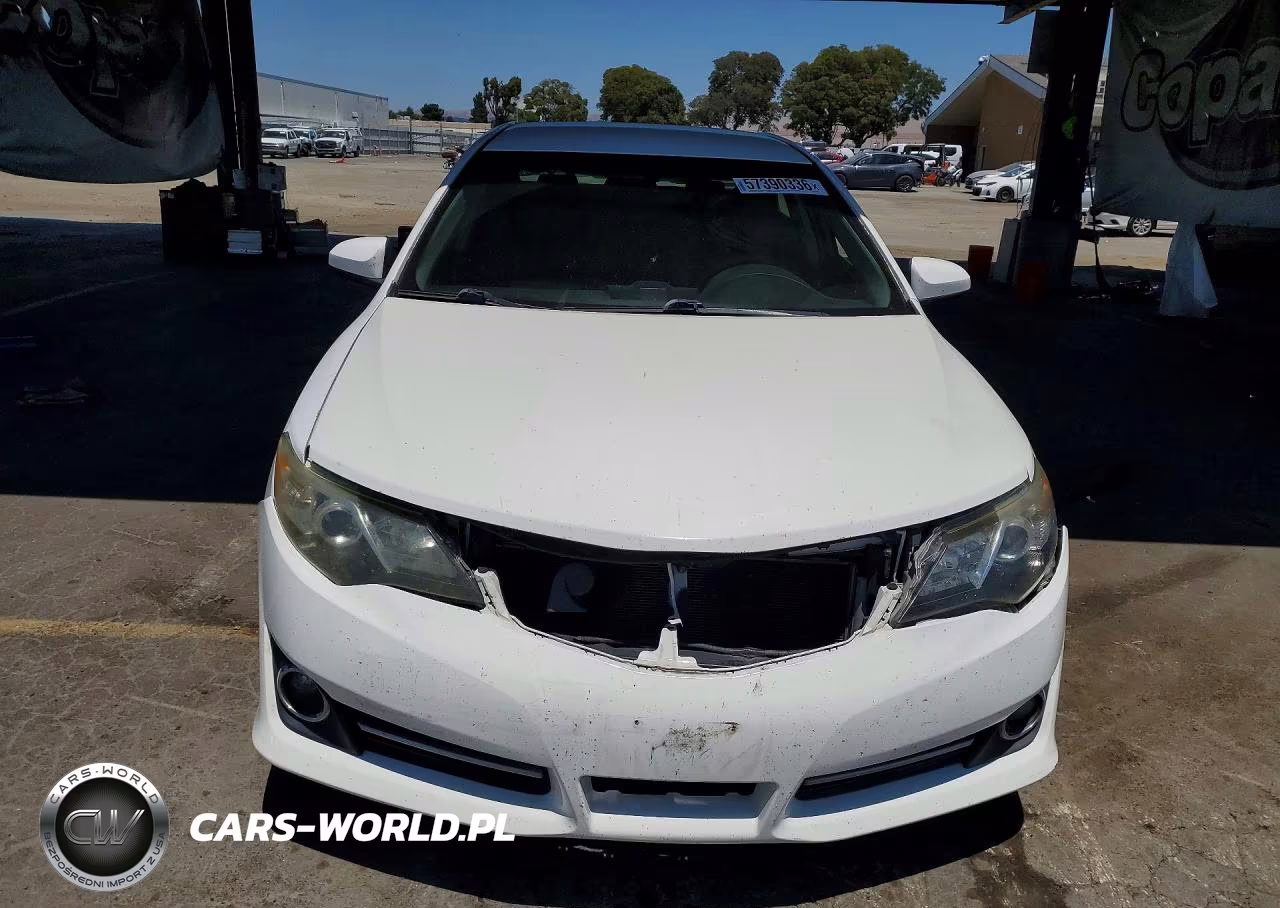 2014 Toyota Camry Se VIN:4T1BF1FK9EU366721 - 5