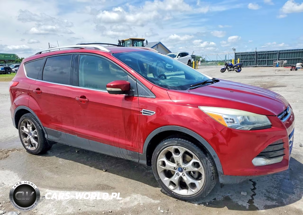 2013 Ford Escape Titanium VIN:1FMCU9J97DUB00822 - 4