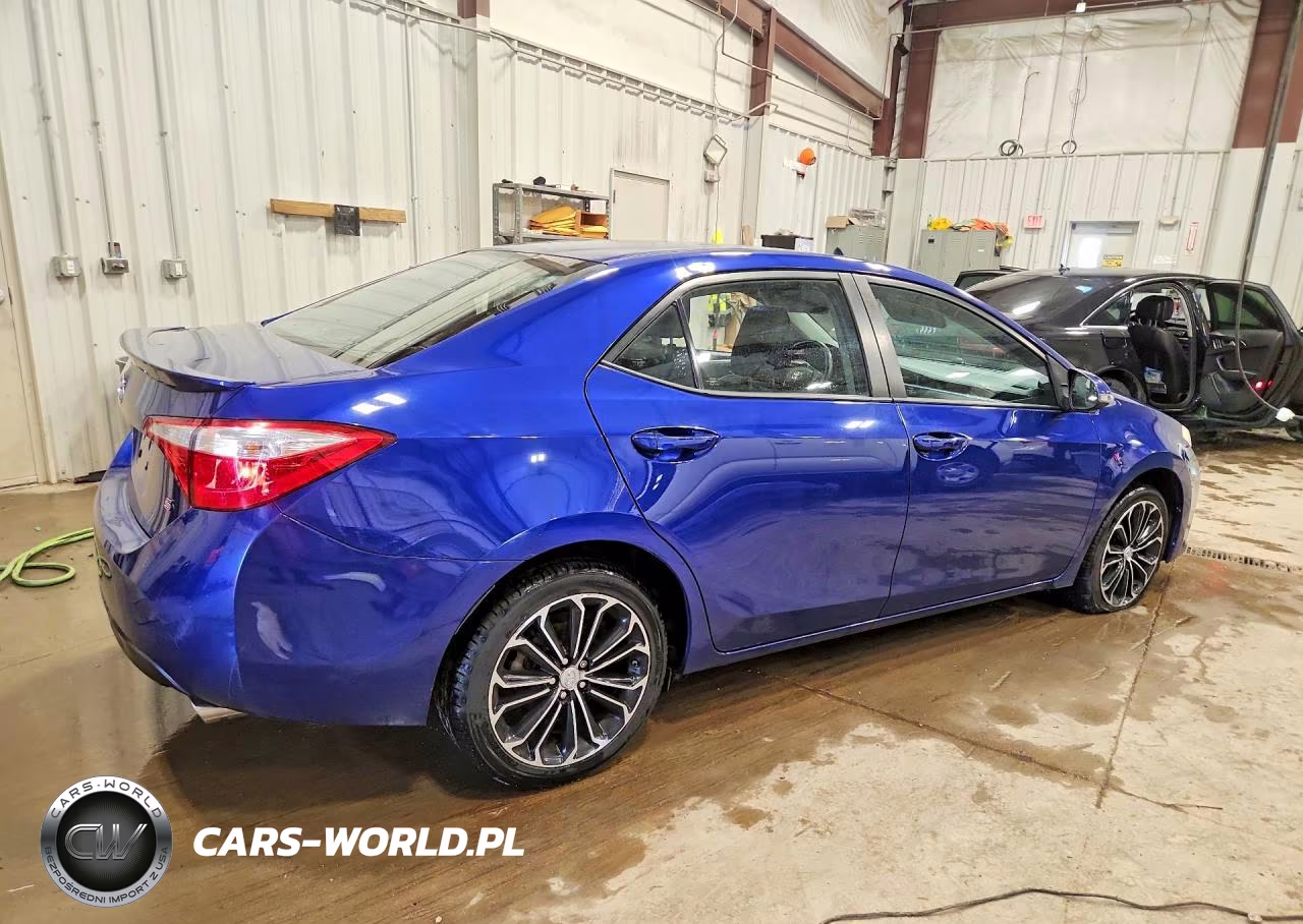 2016 Toyota Corolla S Plus VIN:2T1BURHE1GC656001 - 3