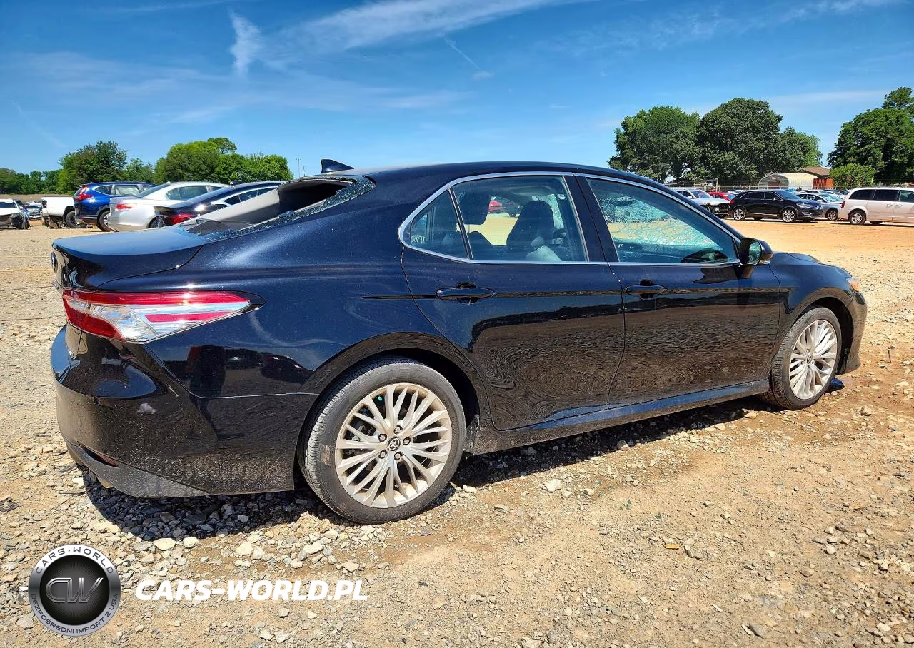 2020 Toyota Camry Xle VIN:4T1F11AK5LU962445 - 3