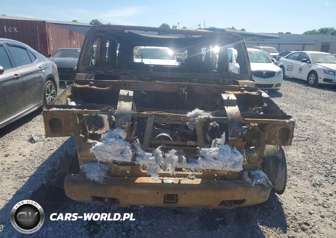 2003 Hummer H2 VIN:5GRGN23U03H141424 - 5