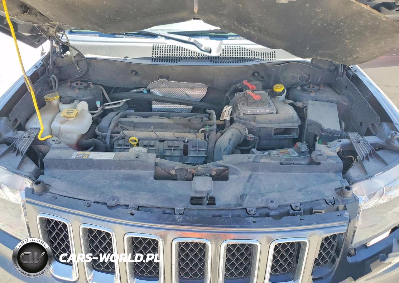 2015 Jeep Compass Sport VIN:1C4NJCBA4FD325794 - 12