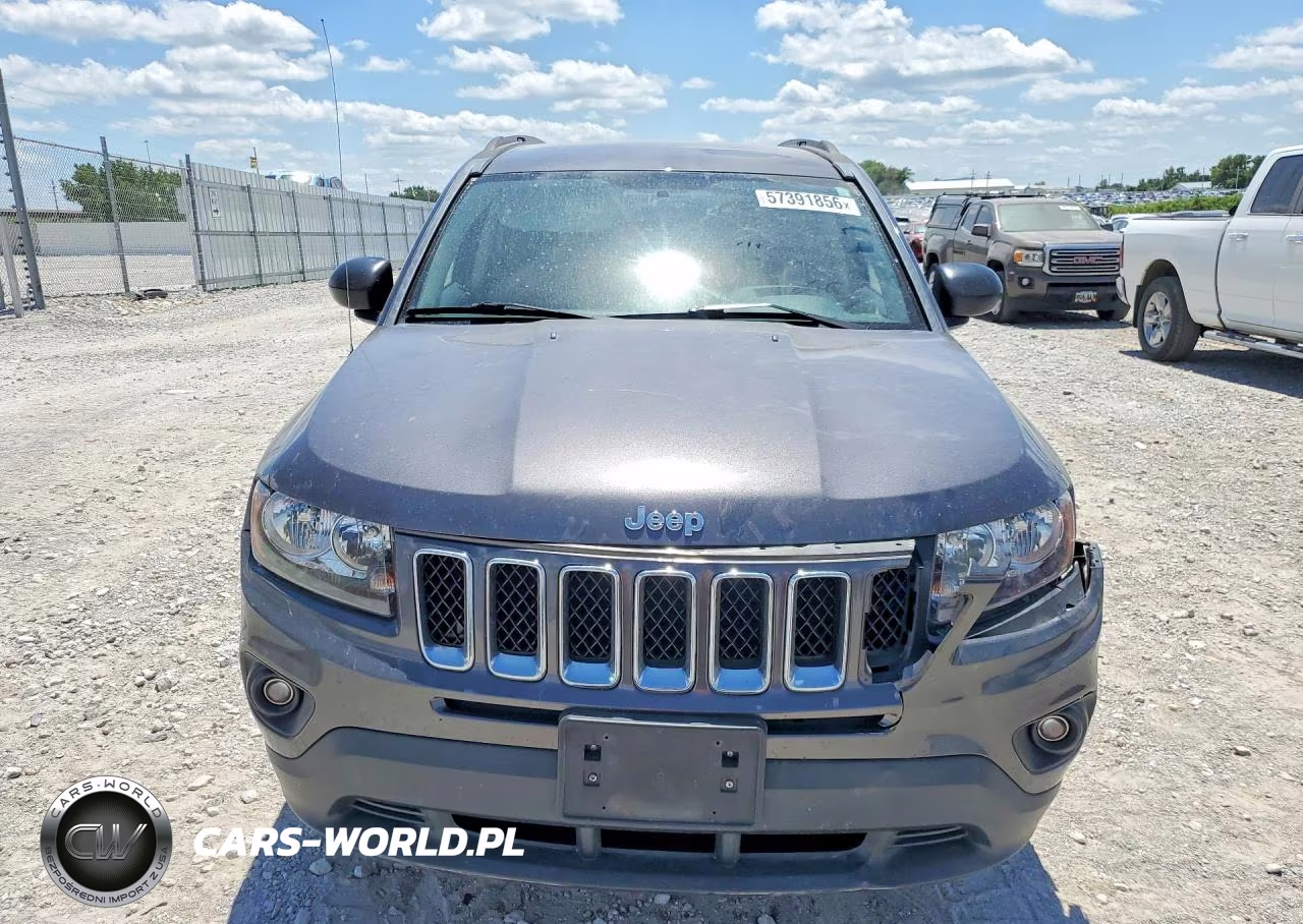 2015 Jeep Compass Sport VIN:1C4NJCBA4FD325794 - 5