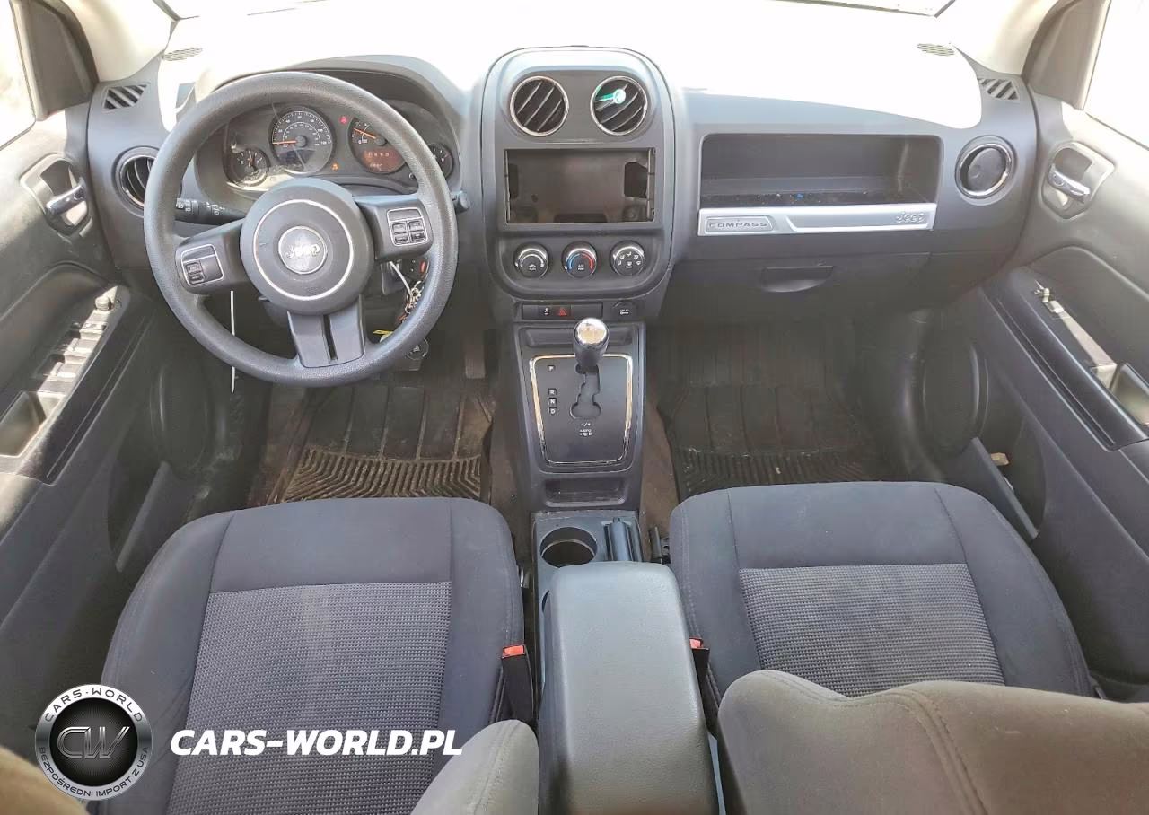 2015 Jeep Compass Sport VIN:1C4NJCBA4FD325794 - 8