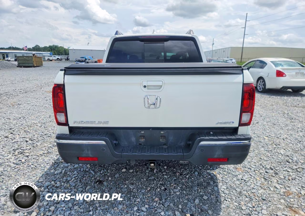 2017 Honda Ridgeline Rtl VIN:5FPYK3F76HB023645 - 6