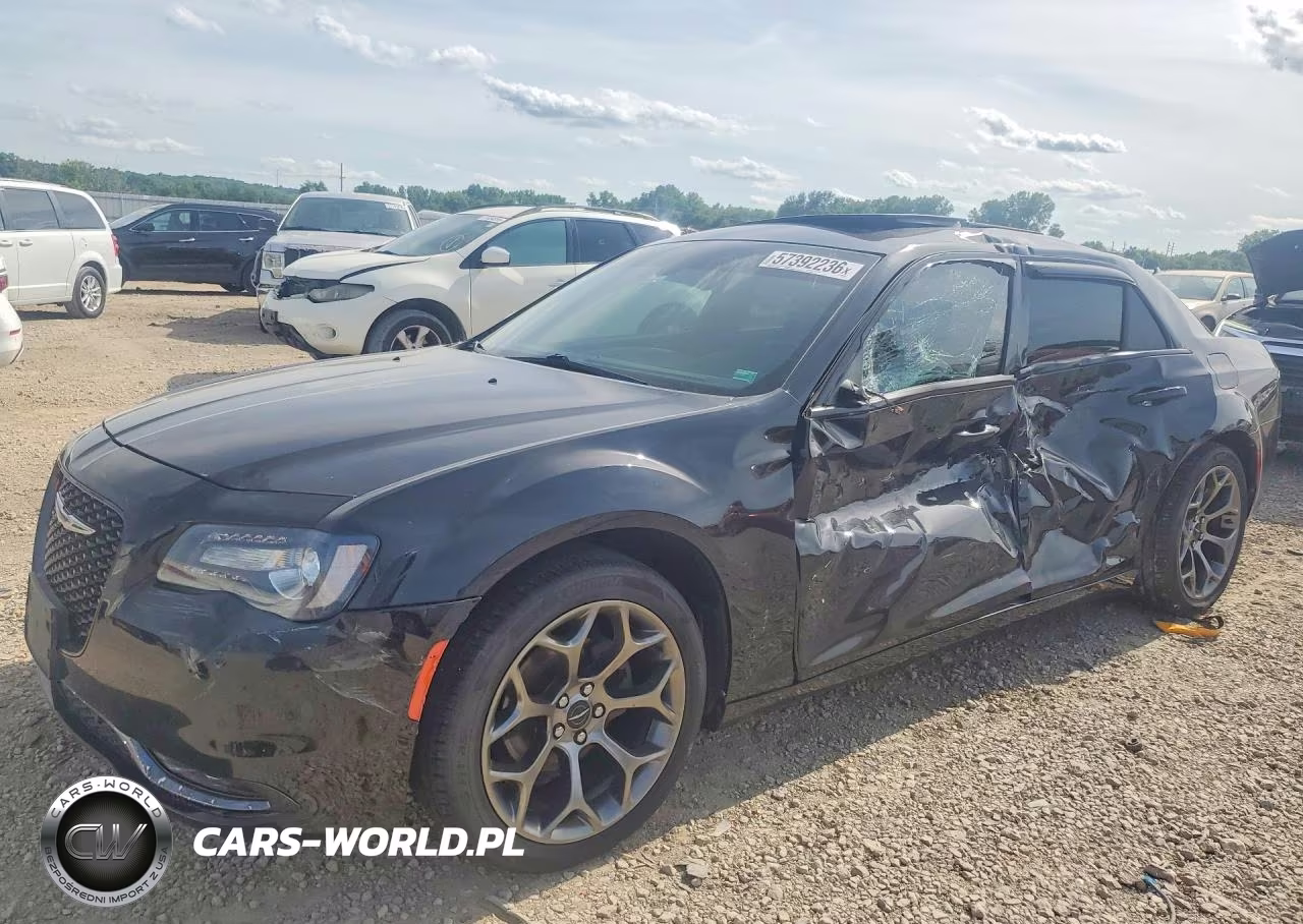 2016 Chrysler 300 S – zdjęcie 1 z 12