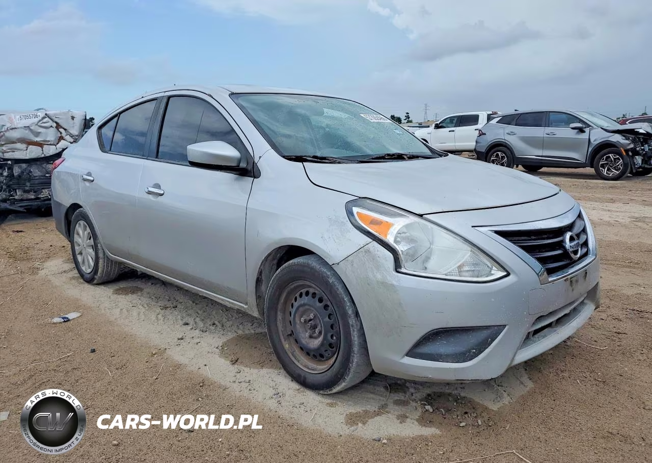 2017 Nissan Versa 1.8 Sl VIN:3N1CN7AP4HK431998 - 4