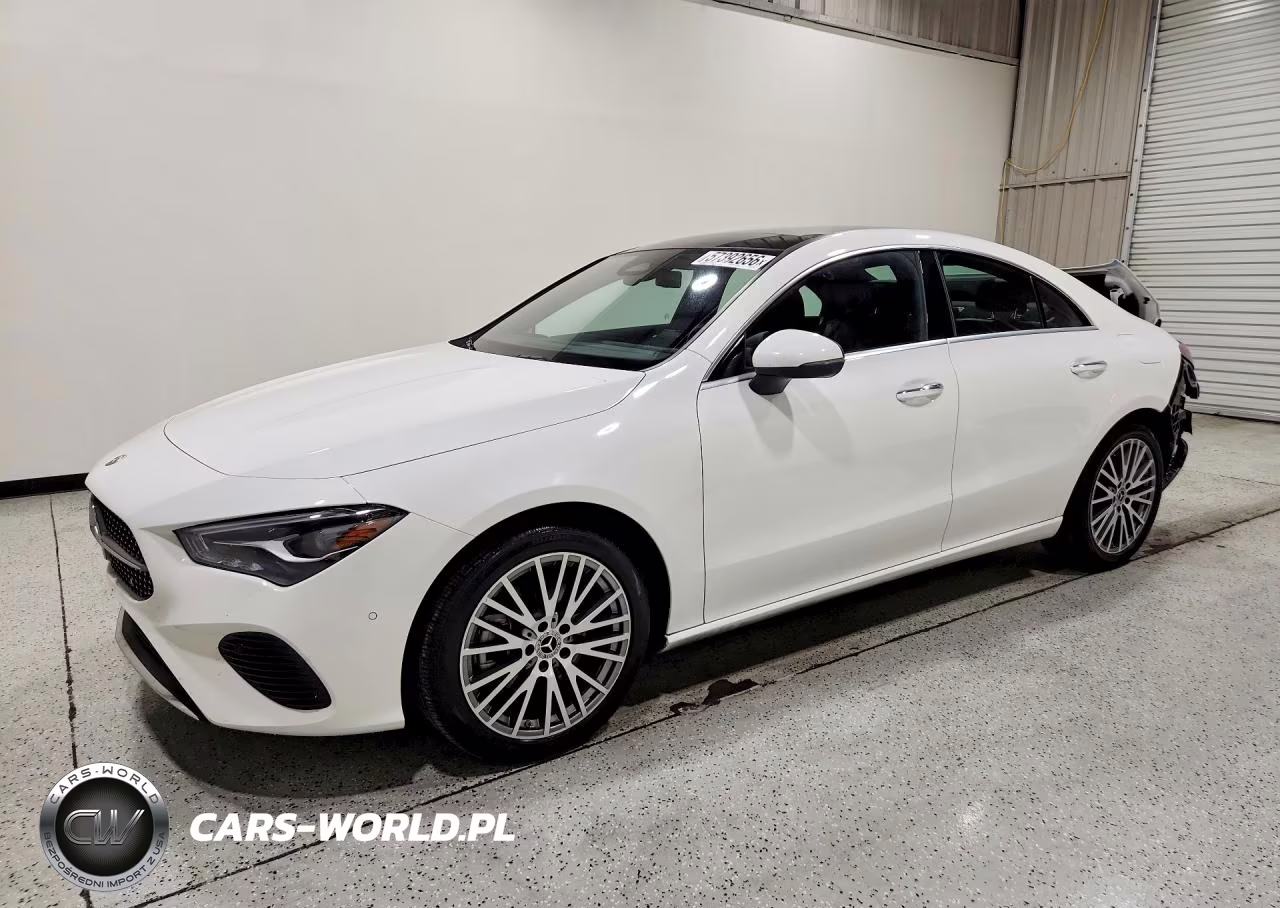 2025 Mercedes-Benz Cla 250 – zdjęcie 1 z 12