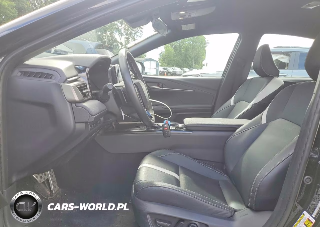 2025 Toyota Camry Se VIN:4T1DAACK0SU143653 - 7