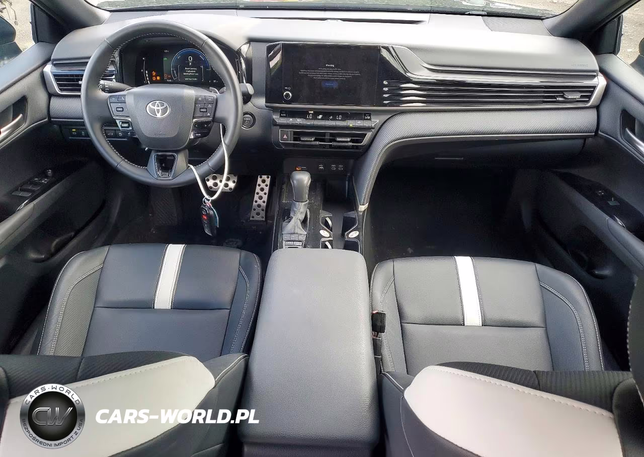 2025 Toyota Camry Se VIN:4T1DAACK0SU143653 - 8
