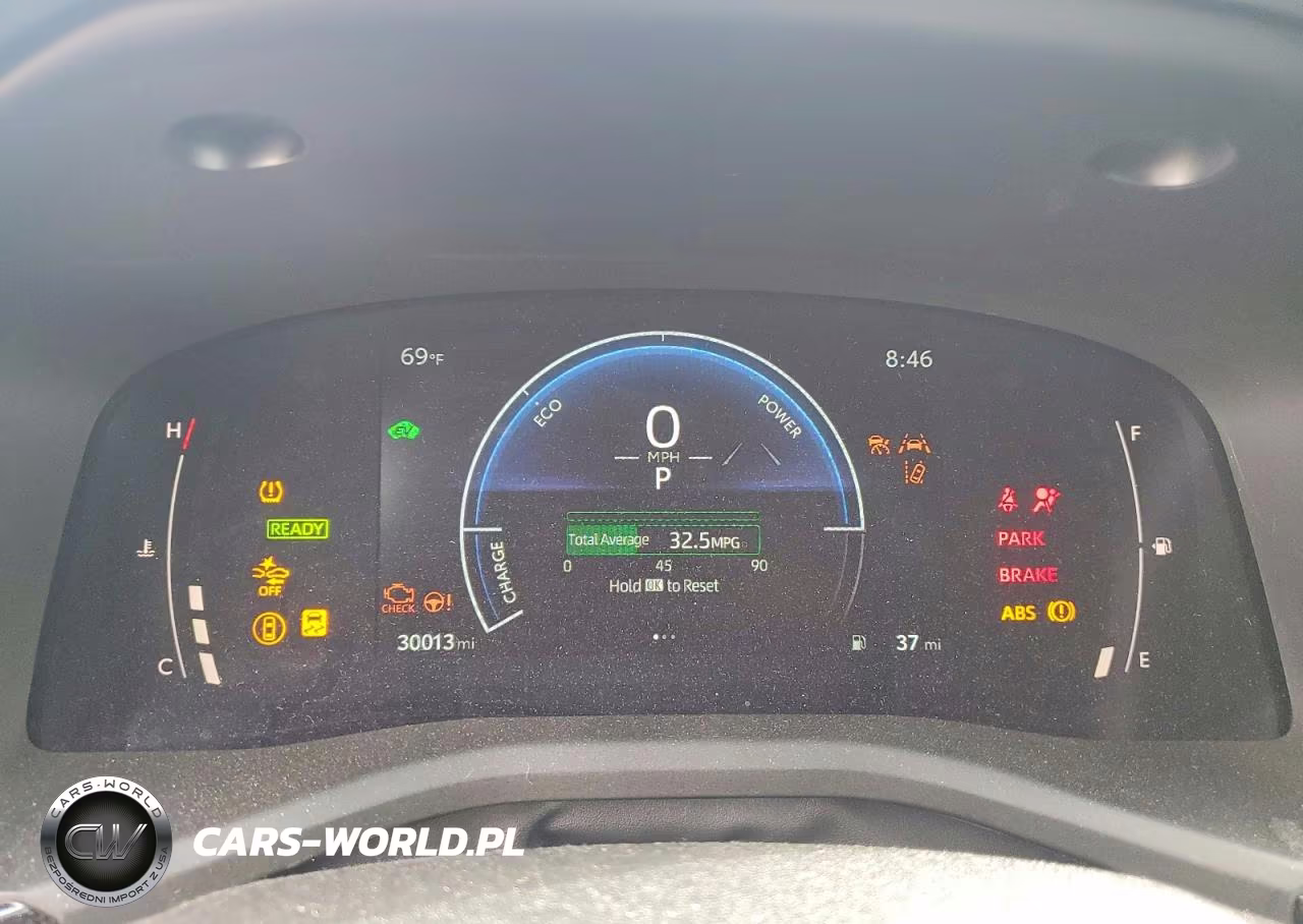 2025 Toyota Camry Se VIN:4T1DAACK0SU143653 - 9