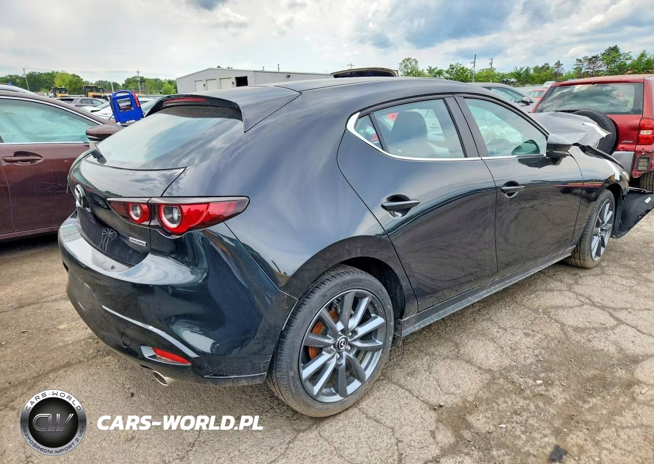 2024 Mazda 3 Preferred VIN:JM1BPALMXR1714377 - 3
