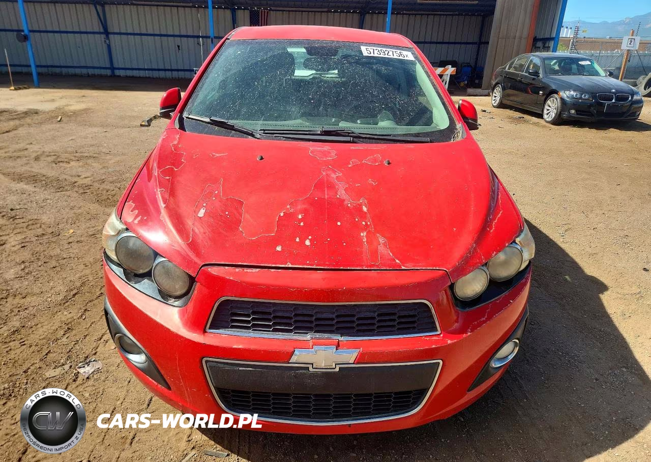 2015 Chevrolet Sonic VIN:1G1JE6SB0F4119393 - 5