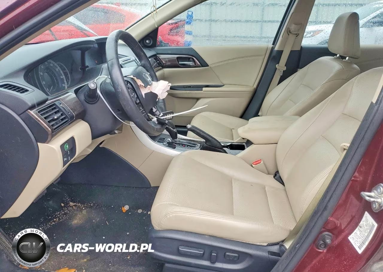 2017 Honda Accord Touring VIN:1HGCR3F96HA008590 - 7