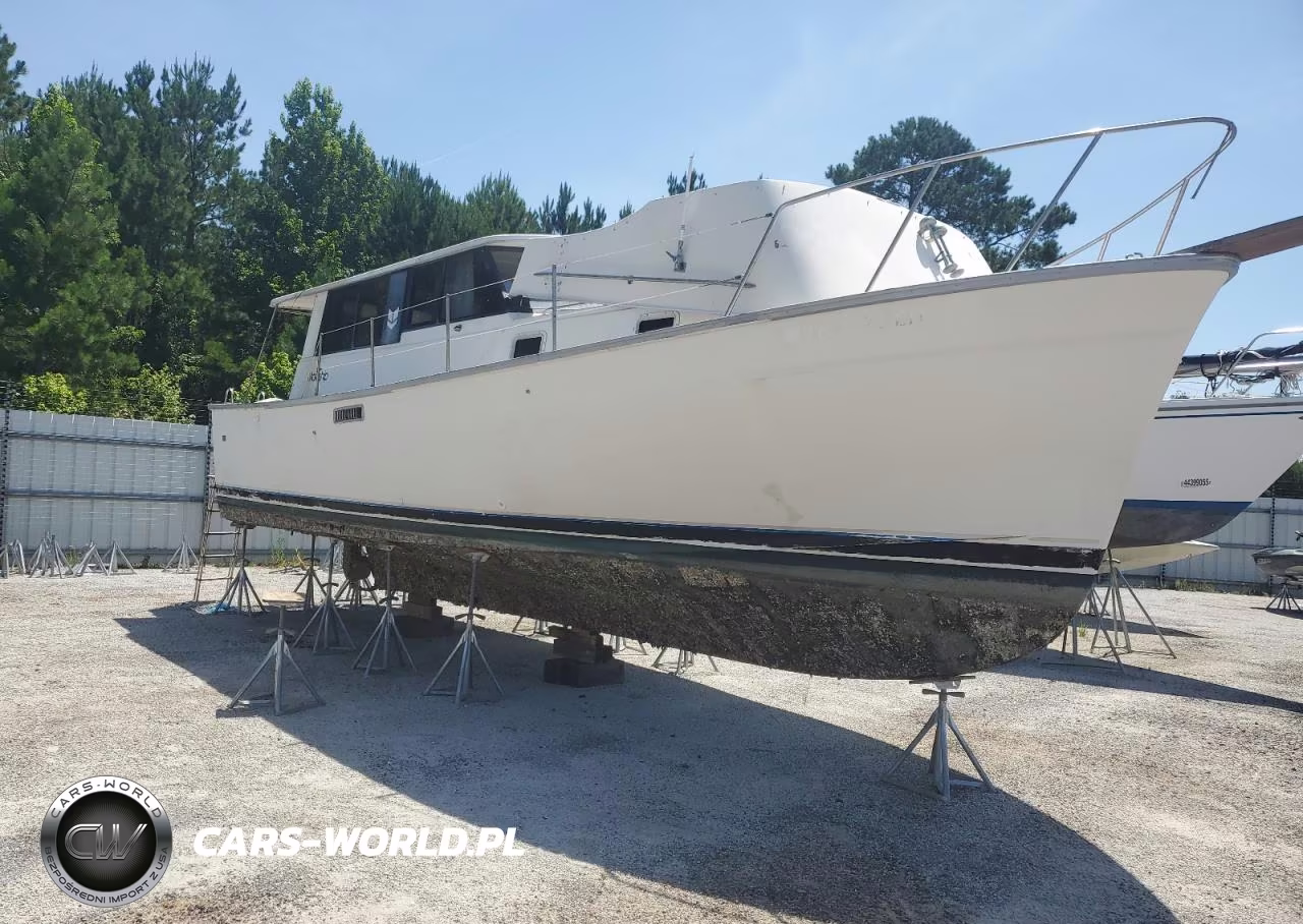 1979 Mainship Trawler
