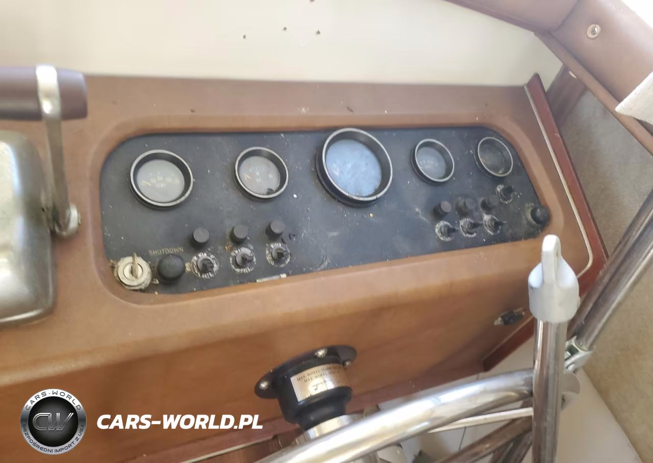 1979 Mainship Trawler VIN:MPC00366M79J - 8