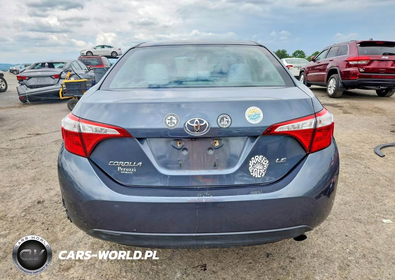 2015 Toyota Corolla Le VIN:2T1BURHE2FC270900 - 6