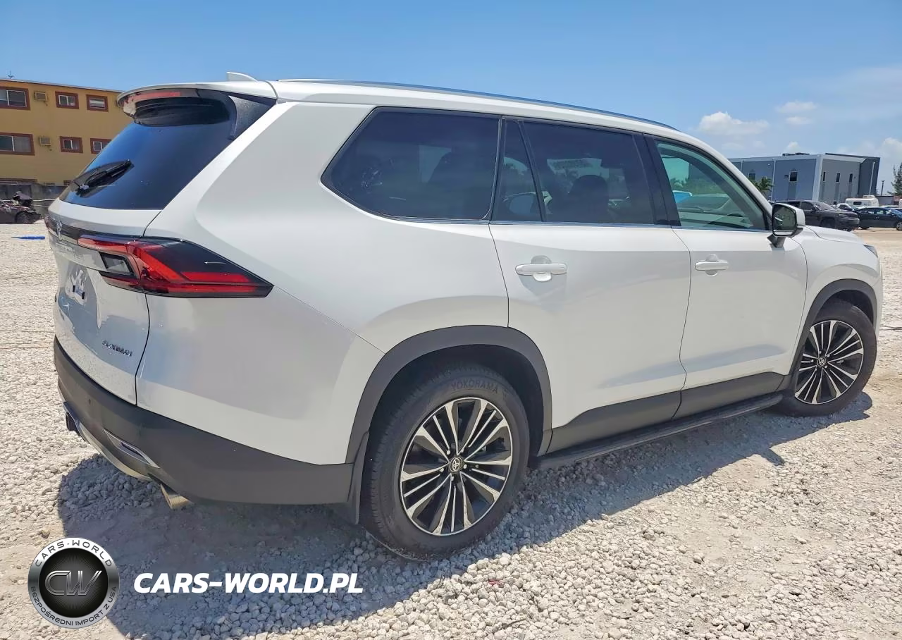 2026 Toyota Grand Highlander Hybrid Max Platinum VIN:5TDADAB54TS030546 - 3