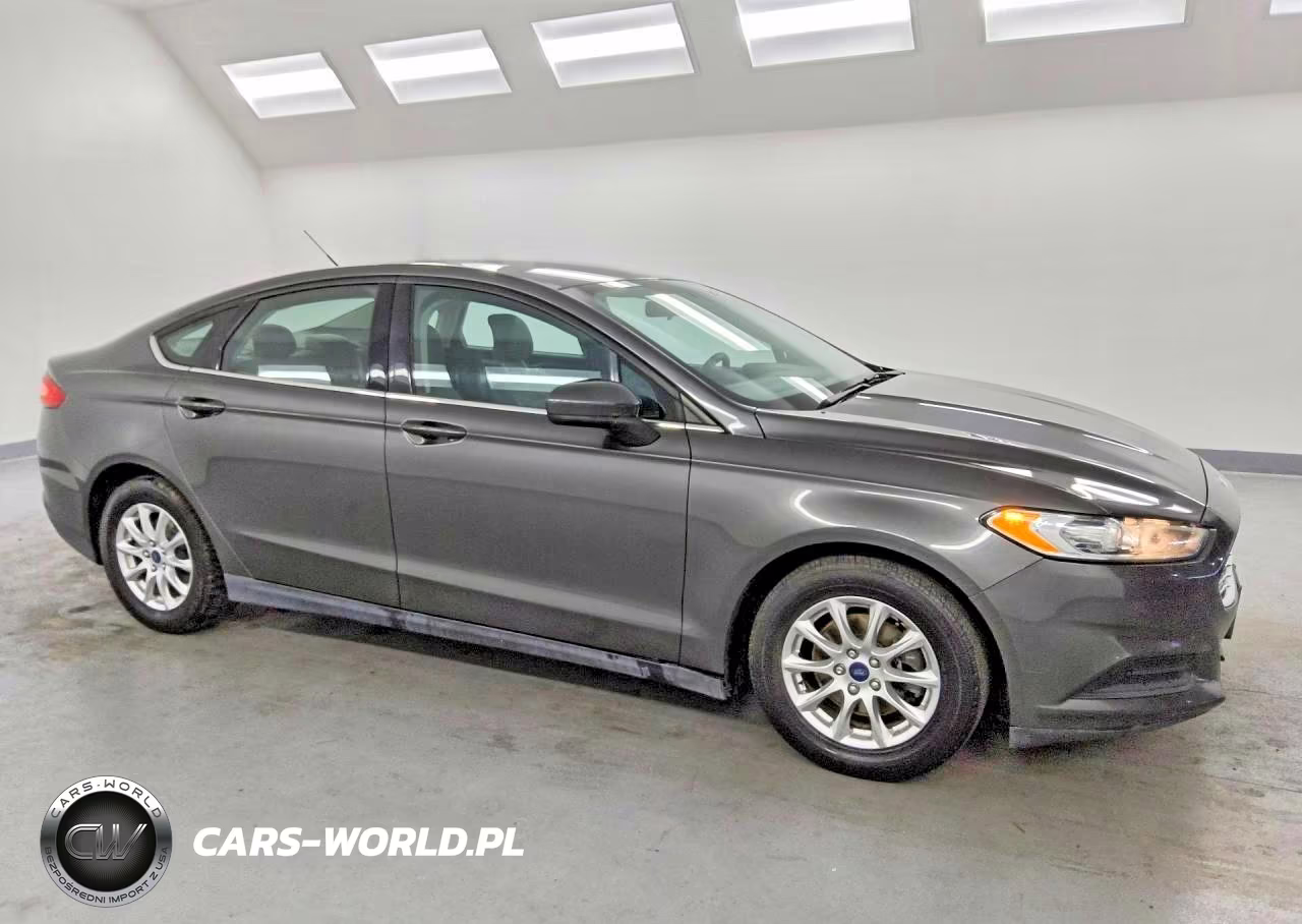 2016 Ford Fusion S VIN:3FA6P0G74GR147401 - 4
