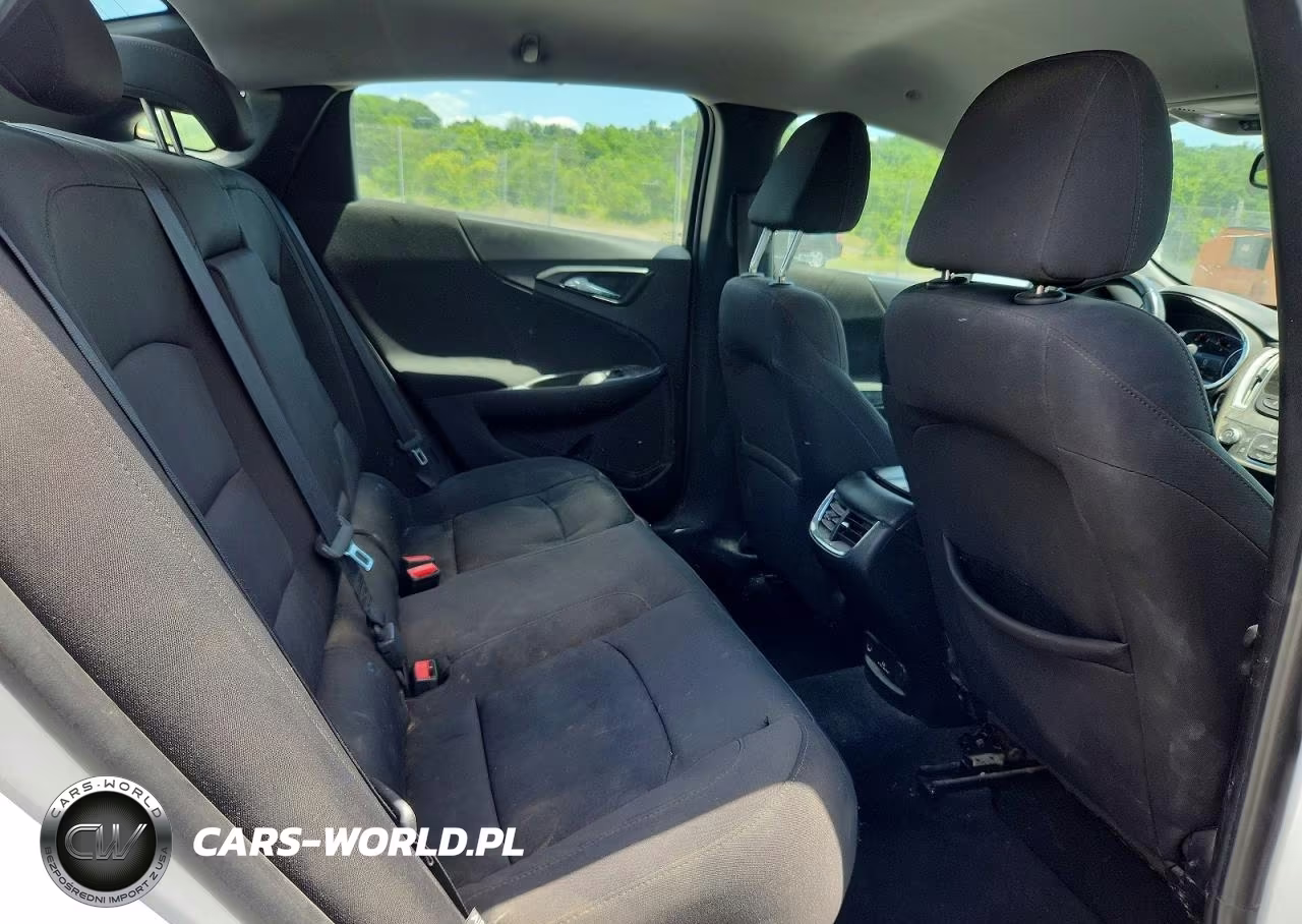 2018 Chevrolet Malibu Lt VIN:1G1ZD5ST0JF153792 - 10