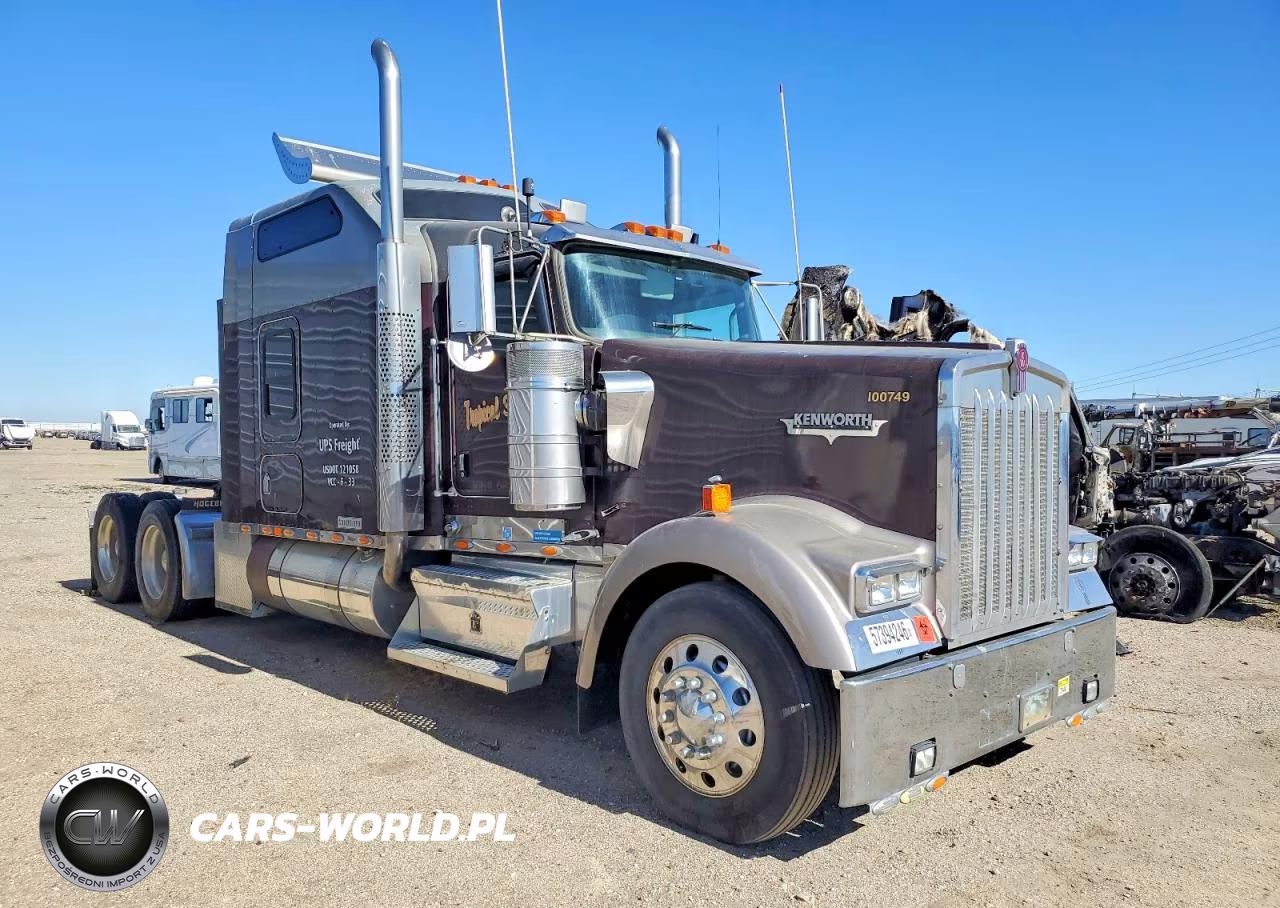 2006 Kenworth Construction W900