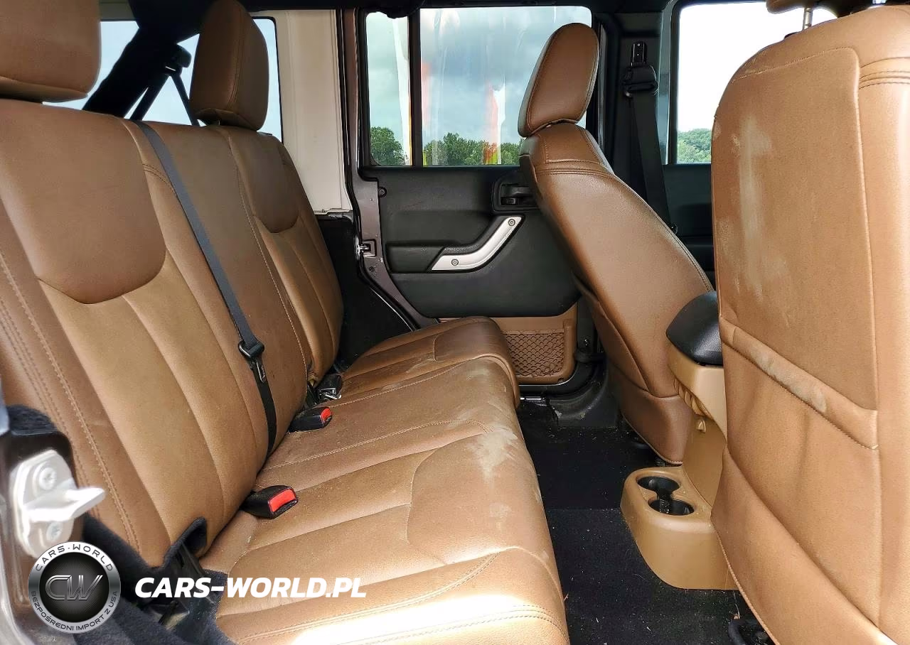 2016 Jeep Wrangler Unlimited Rubicon VIN:1C4BJWFG8GL299548 - 11