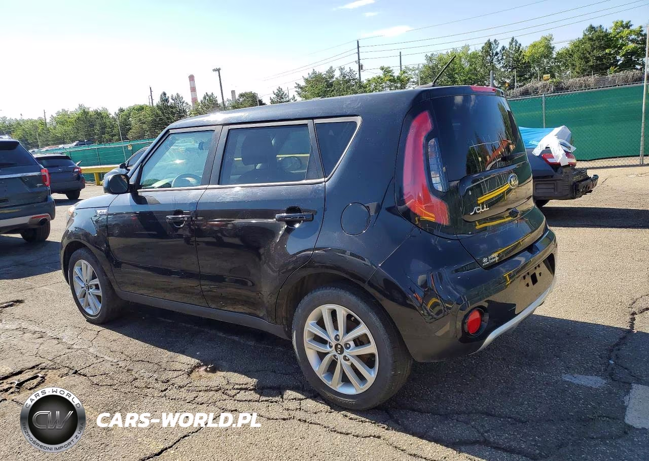 2018 Kia Soul + VIN:KNDJP3A53J7510881 - 2