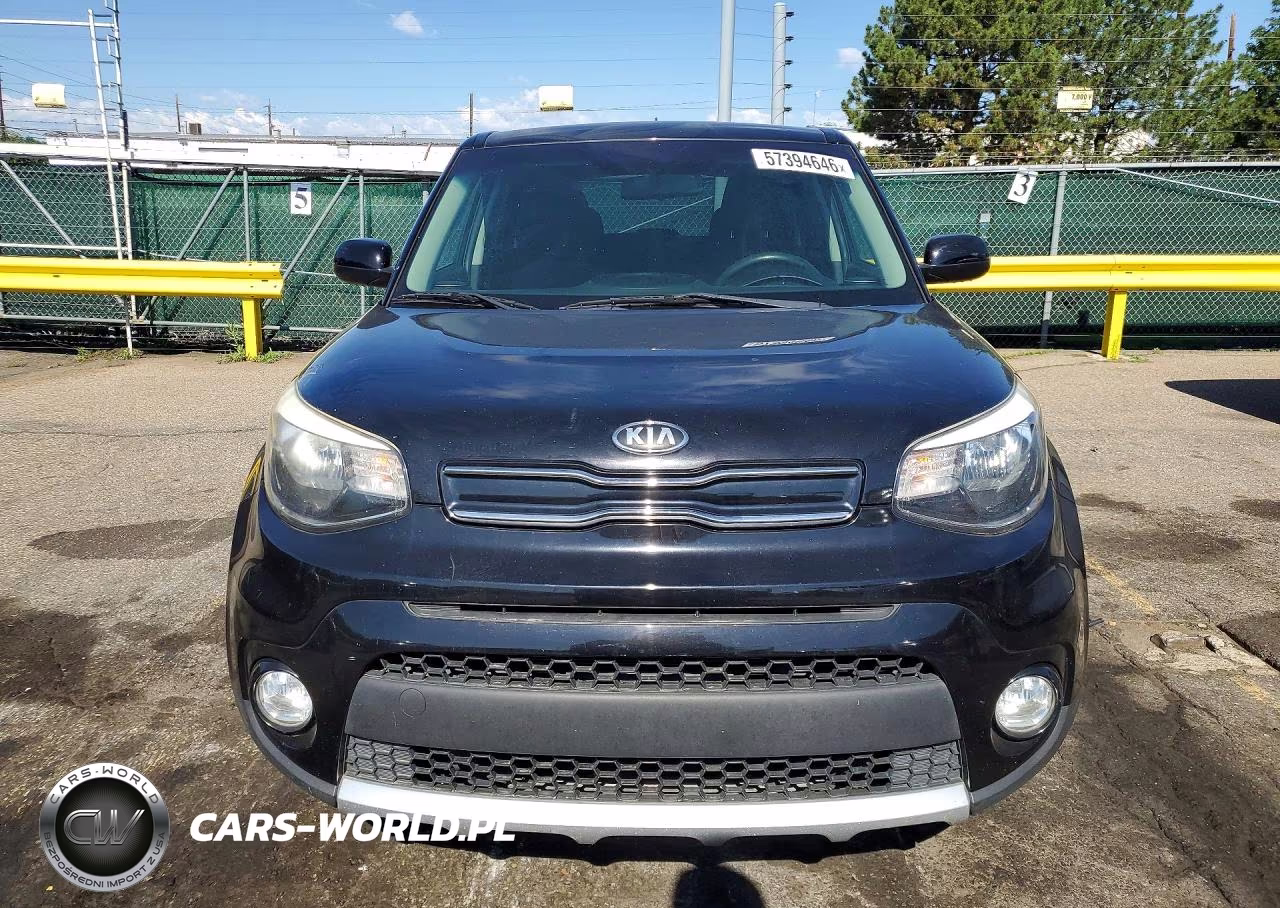 2018 Kia Soul + VIN:KNDJP3A53J7510881 - 5