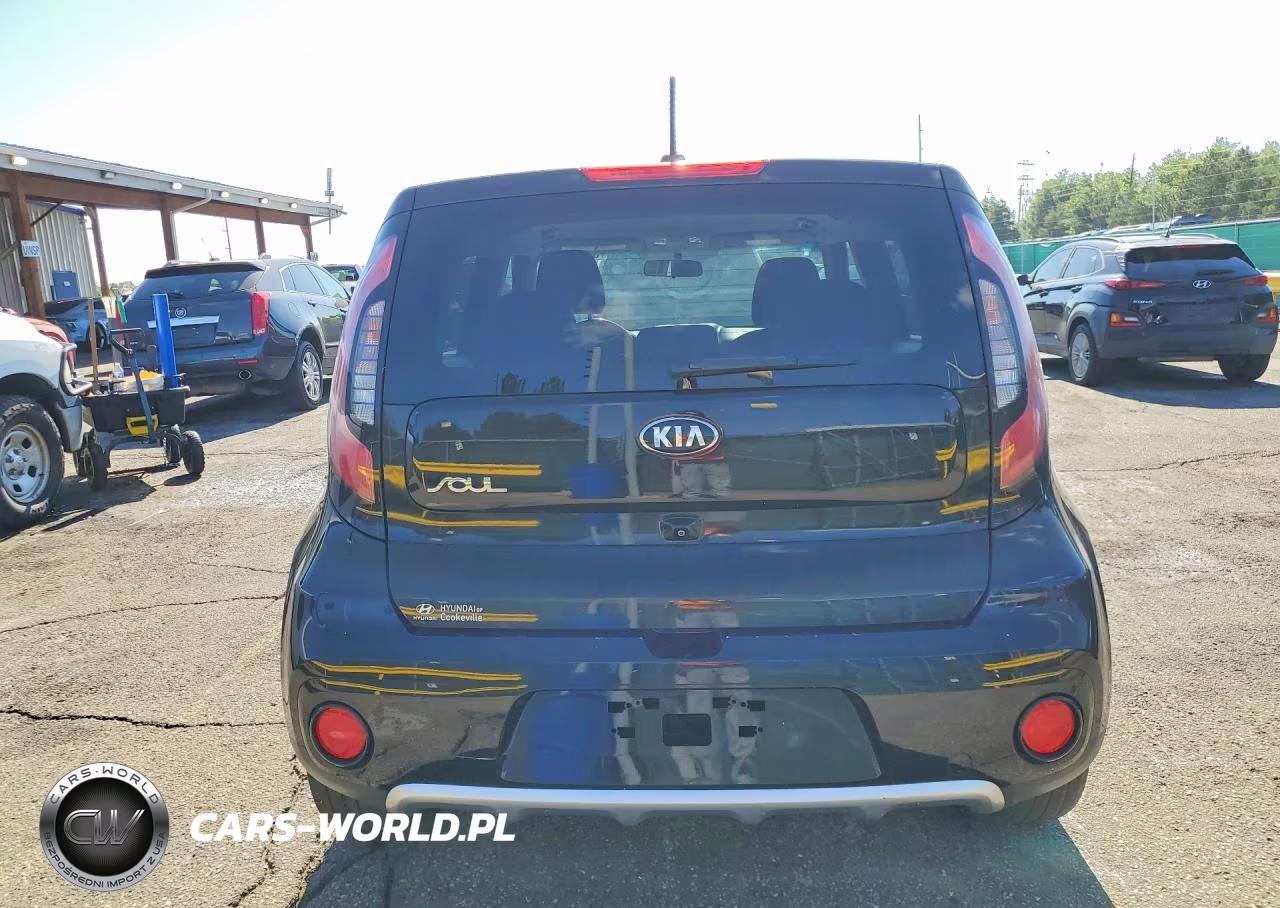 2018 Kia Soul + VIN:KNDJP3A53J7510881 - 6