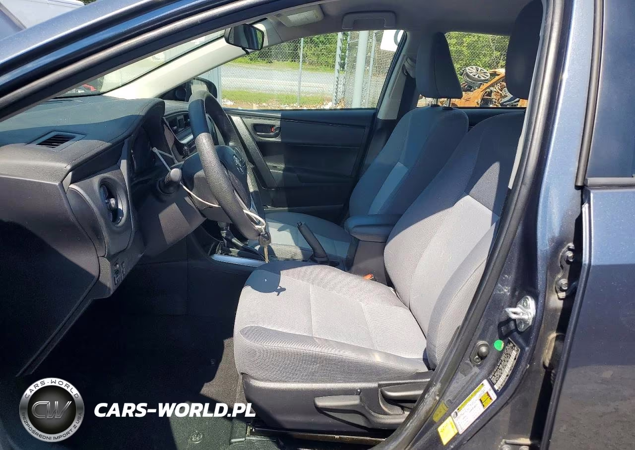 2018 Toyota Corolla L VIN:2T1BURHE0JC994190 - 7