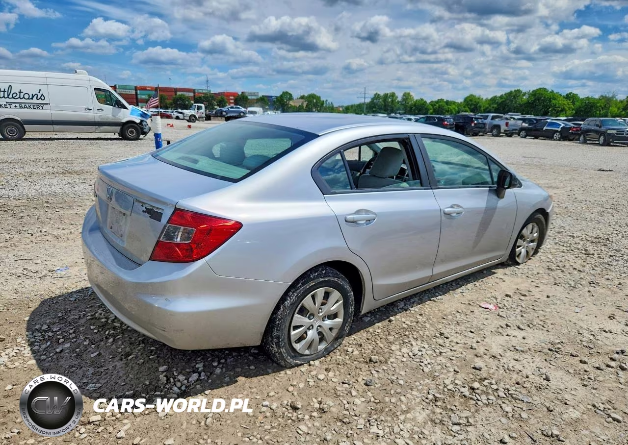 2012 Honda Civic Lx VIN:19XFB2F58CE077942 - 3
