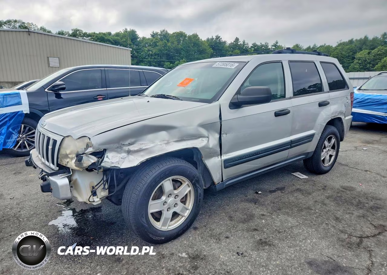 2005 Jeep Grand Cherokee Laredo