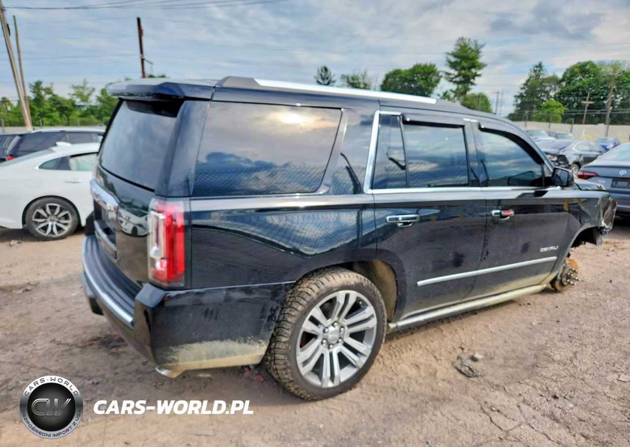 2018 GMC Yukon Denali VIN:1GKS2CKJ2JR105991 - 3